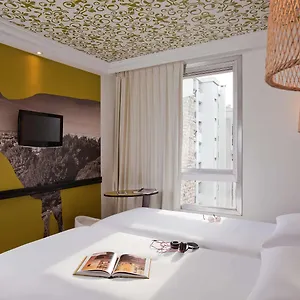 επισκεφθείτε το ξενοδοχείο