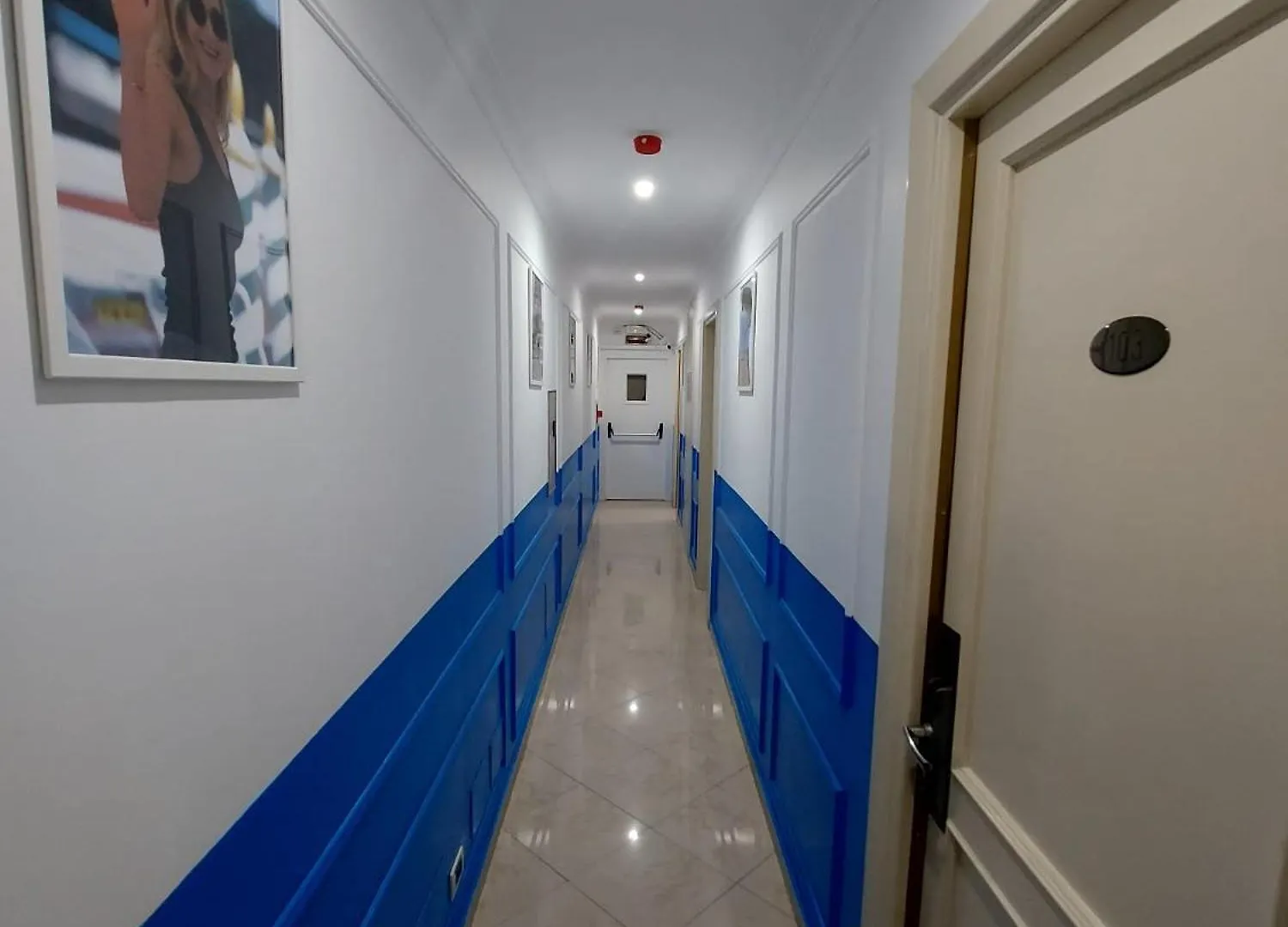 **  רומא Hotel Positano איטליה
