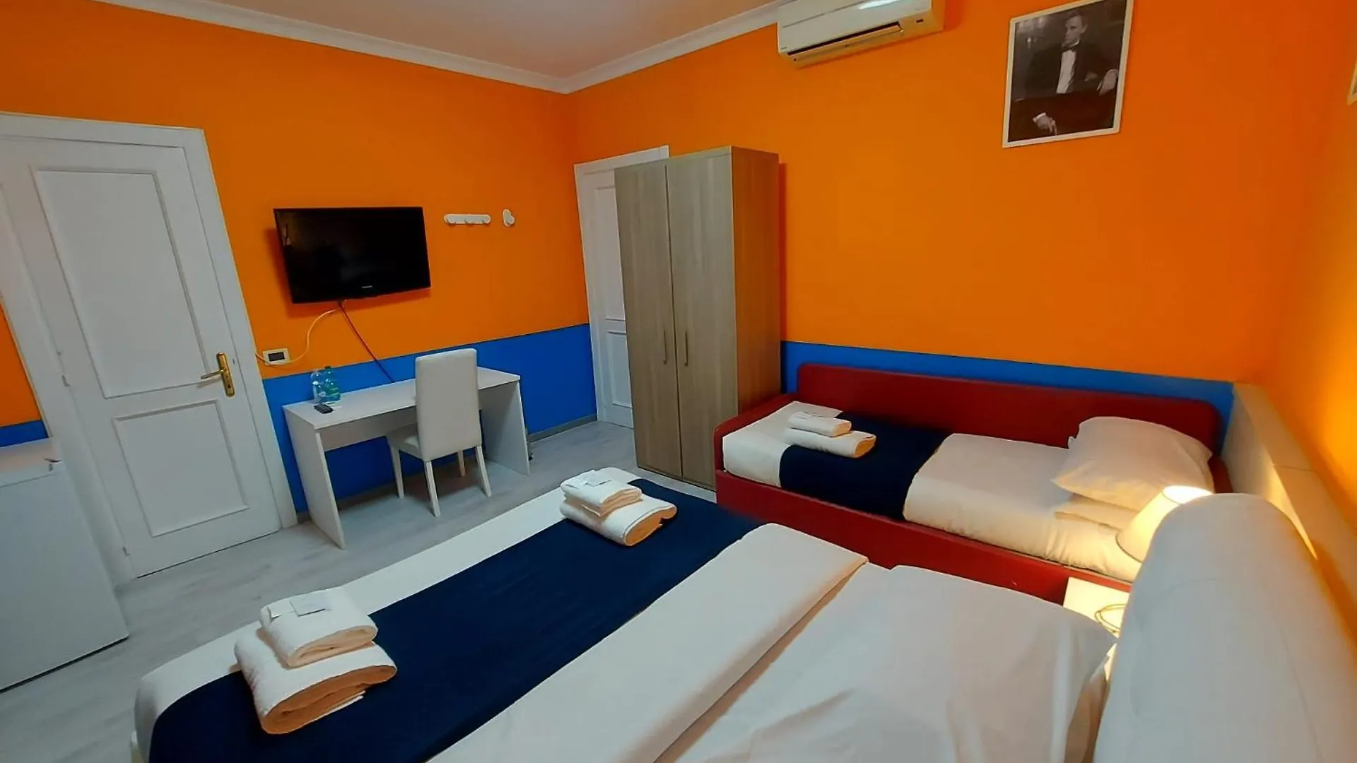 **  Hotel Positano Roma Italia